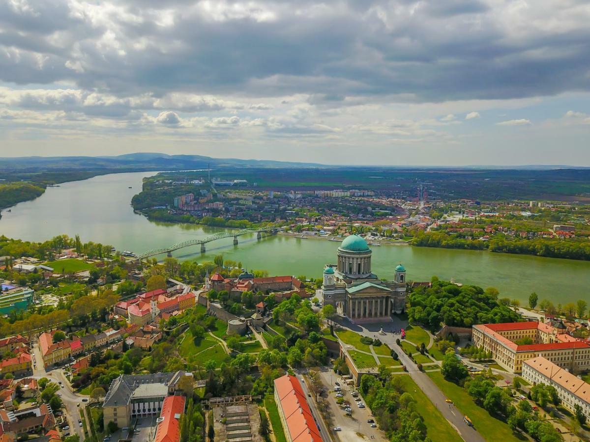 Szent Kristof Panzio Esztergom Exterior foto