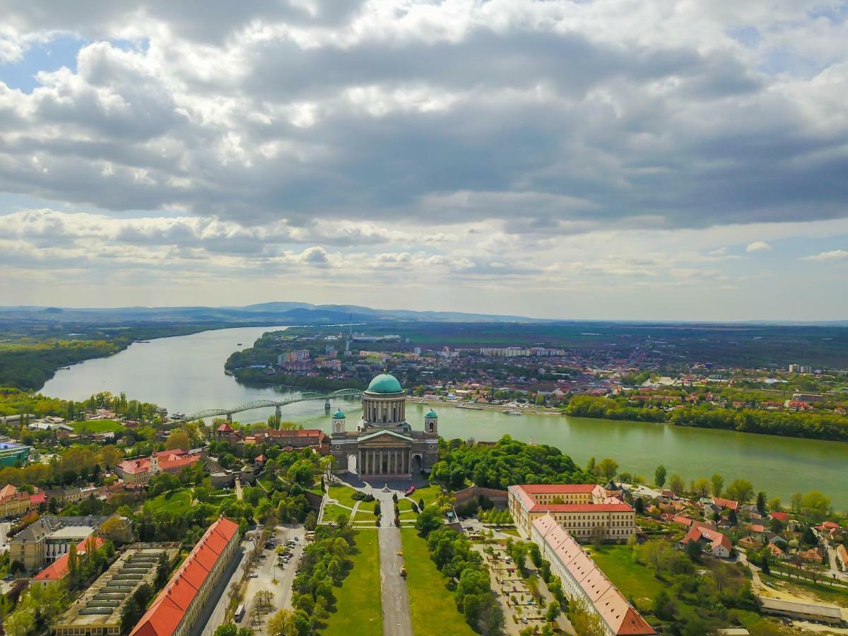 Szent Kristof Panzio Esztergom Exterior foto